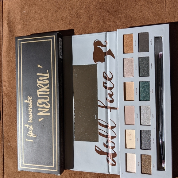 Makeup - Picture 11 of 16